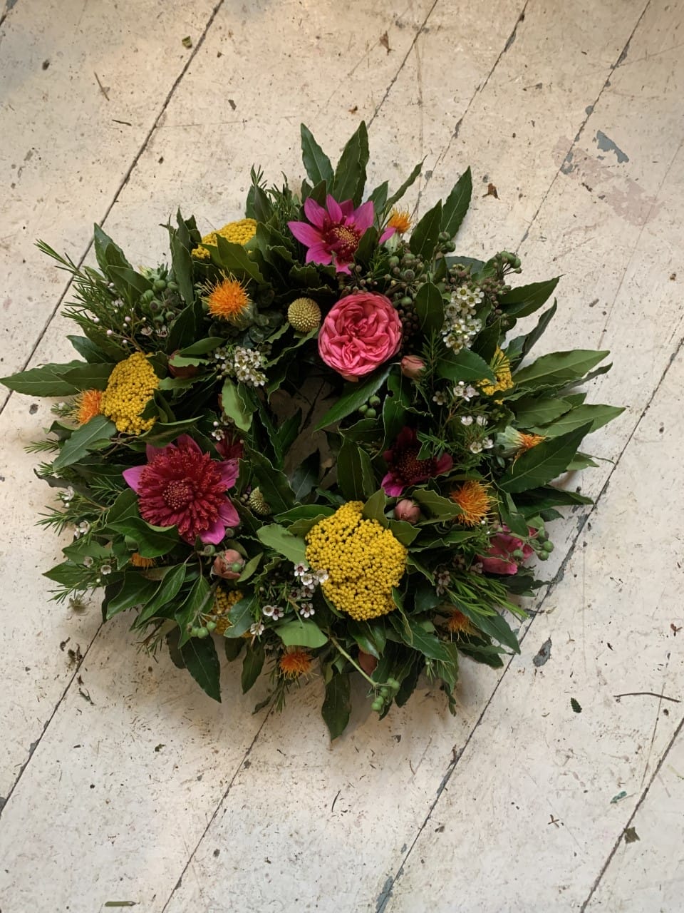 small tribute wreath