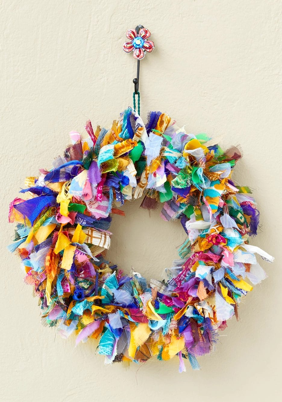 Recycled sari wreath, Multi coloured - Image 2
